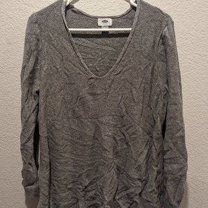 Grey Old Navy Long Sleeve Sweater